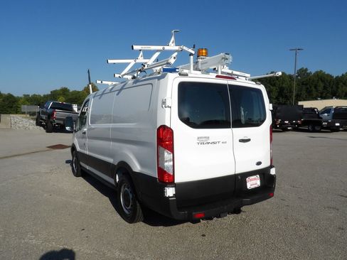 Used 2019 Ford Transit 150 130 Low Roof RWD image 5