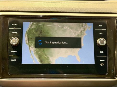 Used 2021 Volkswagen Atlas SEL R-Line image 11