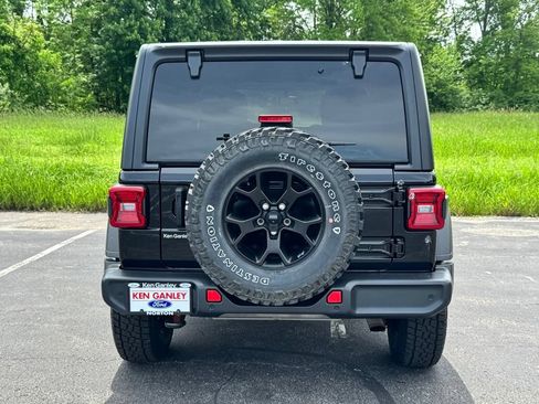 Used 2021 Jeep Wrangler Unlimited Sport AWD/4WD image 10