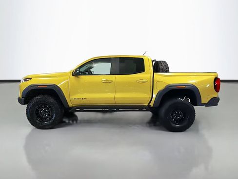 Used 2024 GMC Canyon AT4X w/ AT4X AEV Edition AWD/4WD image 6