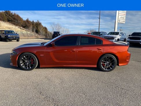 Used 2022 Dodge Charger Scat Pack w/ Plus Group image 3