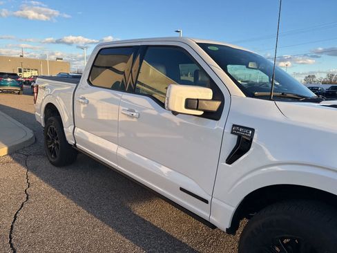 New 2026 Ford F150 Platinum w/ Equipment Group 702A High AWD/4WD image 16