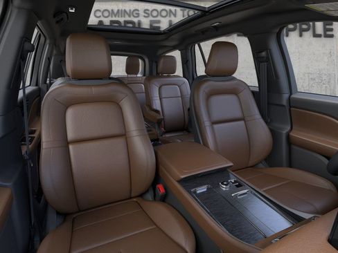 New 2026 Lincoln Aviator Reserve w/ Illumination Package AWD/4WD image 11