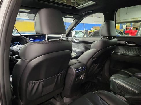 Used 2024 Hyundai Palisade Calligraphy AWD/4WD image 13