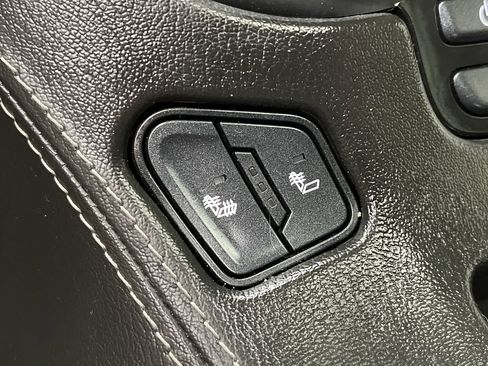 Used 2017 Chevrolet Tahoe LT w/ LT Midnight Edition AWD/4WD image 23