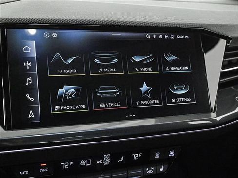 Certified 2025 Audi Q4 e-tron Premium Plus w/ Premium Plus image 15