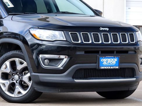 Used 2019 Jeep Compass Limited image 16