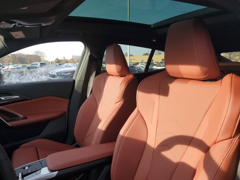 New 2026 BMW X2 xDrive28i w/ Technology Package image 7