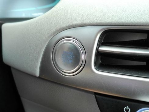 Used 2024 Hyundai Palisade SEL FWD image 42