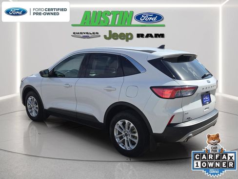 Certified 2022 Ford Escape SE w/ Cold Weather Package AWD/4WD image 3