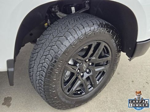 Used 2025 Chevrolet Silverado 1500 LT Trail Boss w/ Convenience Package II AWD/4WD image 7