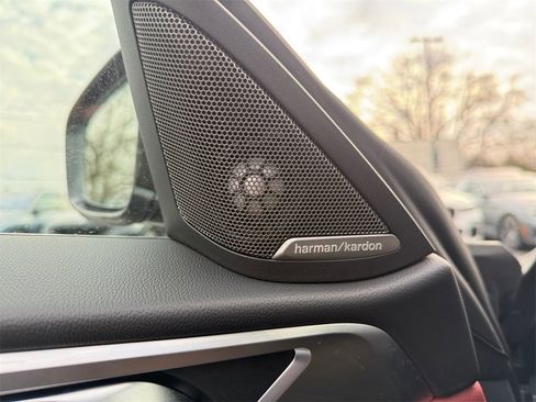 Used 2025 BMW i4 xDrive40i w/ Premium Package image 30