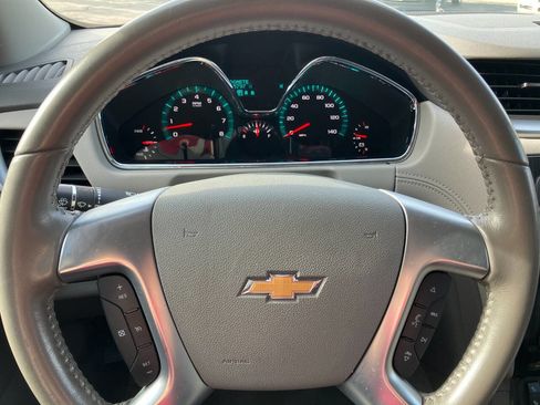 Used 2016 Chevrolet Traverse LT AWD/4WD image 19