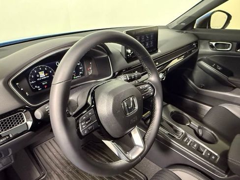 Used 2024 Honda Civic Sport Touring image 15