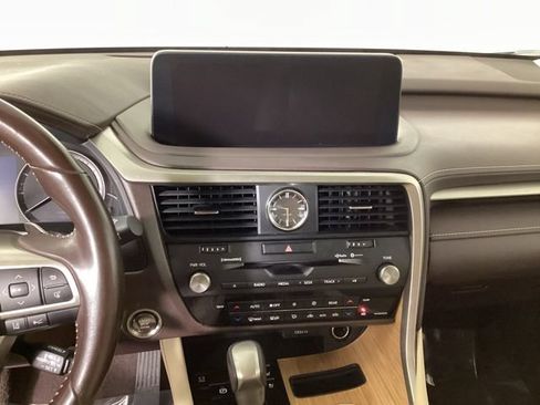 Used 2020 Lexus RX 350L Premium w/ Premium Package AWD/4WD image 15