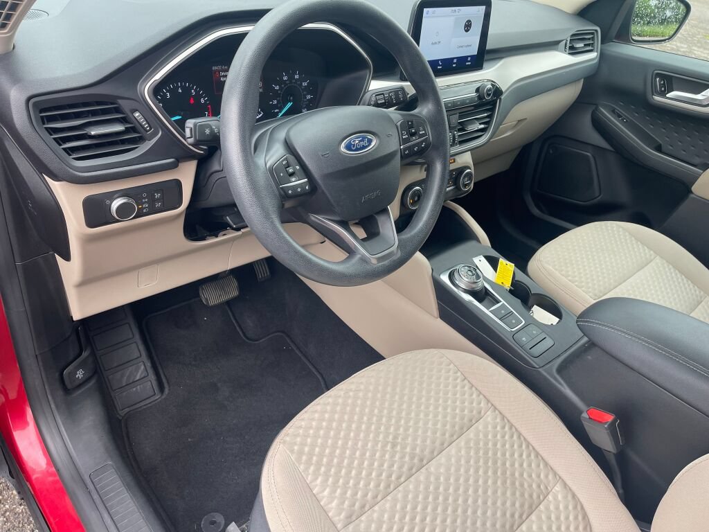 Used 2020 Ford Escape SE AWD/4WD image 5