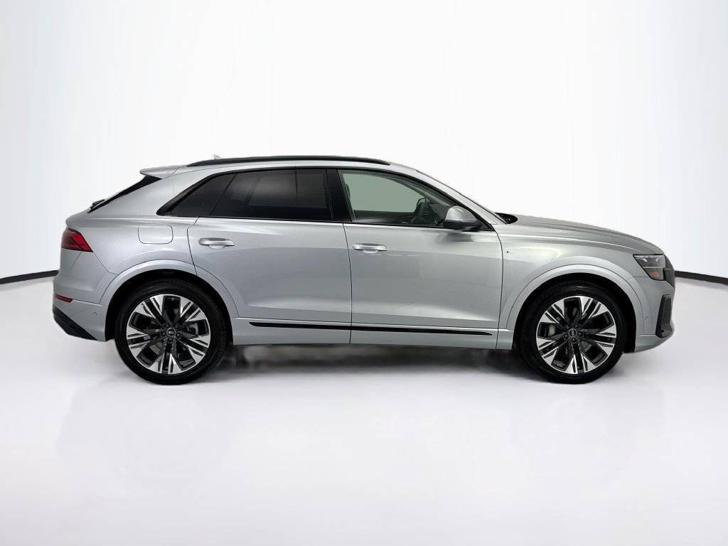 Used 2026 Audi Q8 Premium Plus w/ Premium Plus Package AWD/4WD image 5