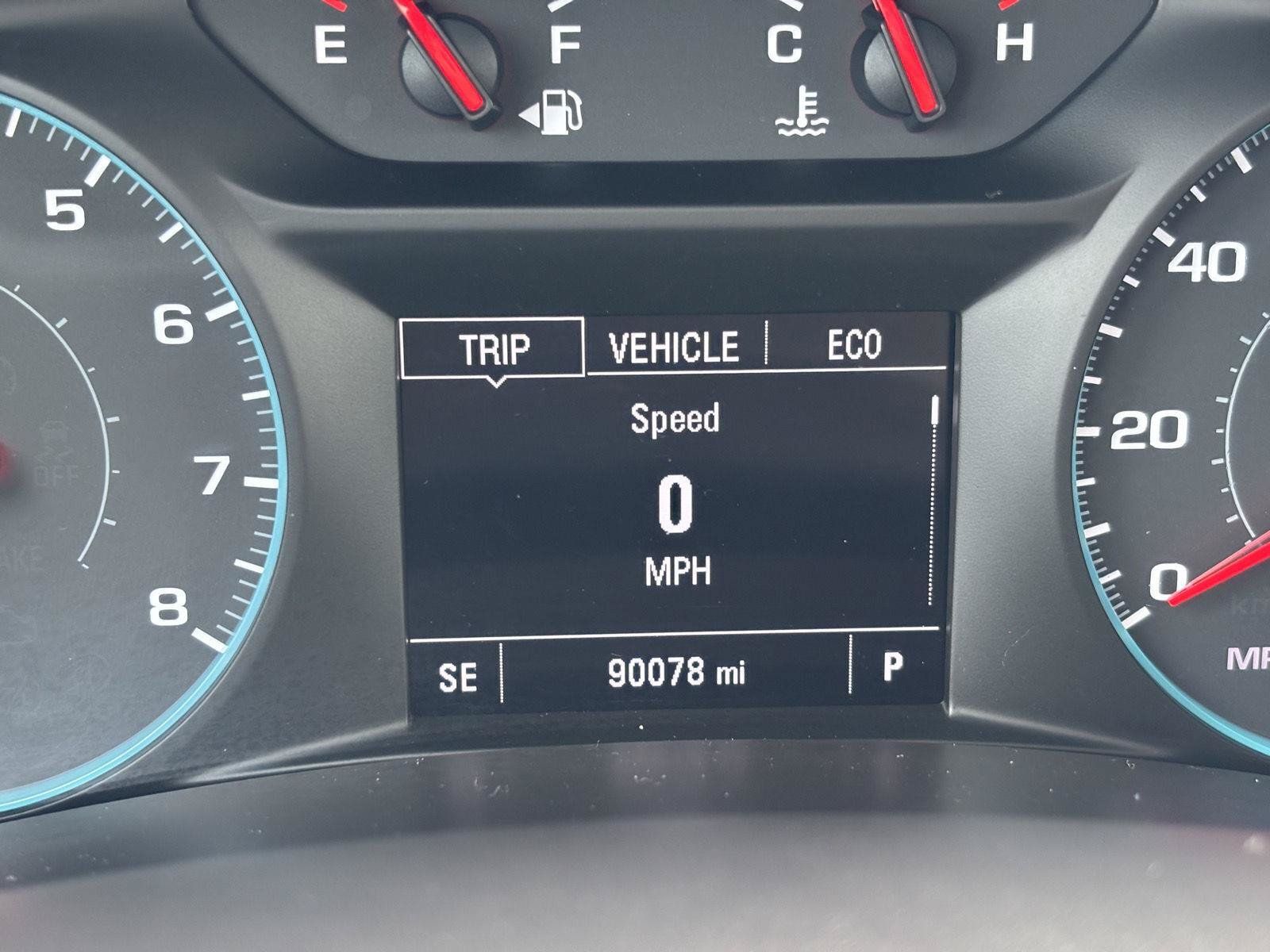 Used 2018 Chevrolet Equinox LT AWD/4WD image 24