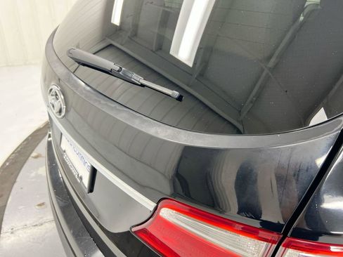 Used 2015 Hyundai Santa Fe Limited image 32