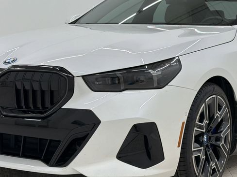 Certified 2024 BMW i5 eDrive40i w/ Executive Package RWD image 11