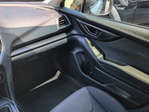 Used 2019 Subaru Crosstrek 2.0i Premium AWD/4WD image 17