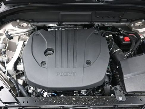 New 2026 Volvo XC60 B5 Plus w/ Protection Package Premier image 32