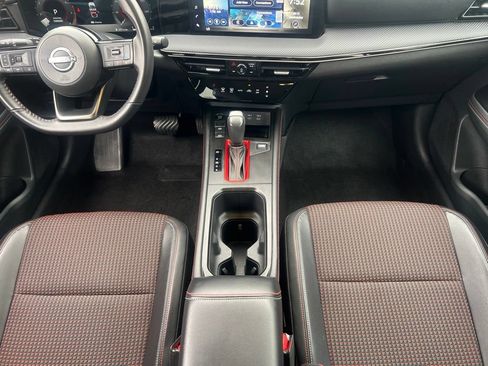 Certified 2025 Nissan Kicks SR AWD/4WD image 18