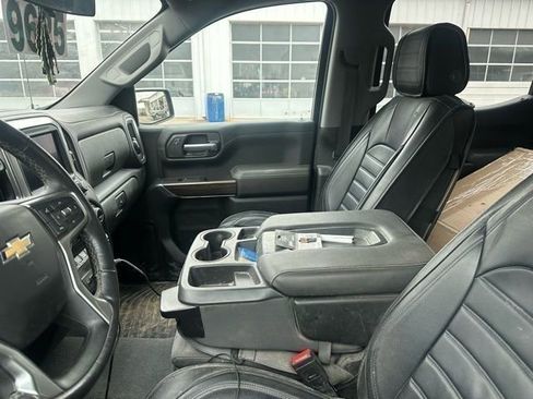 Used 2021 Chevrolet Silverado 1500 LT image 8