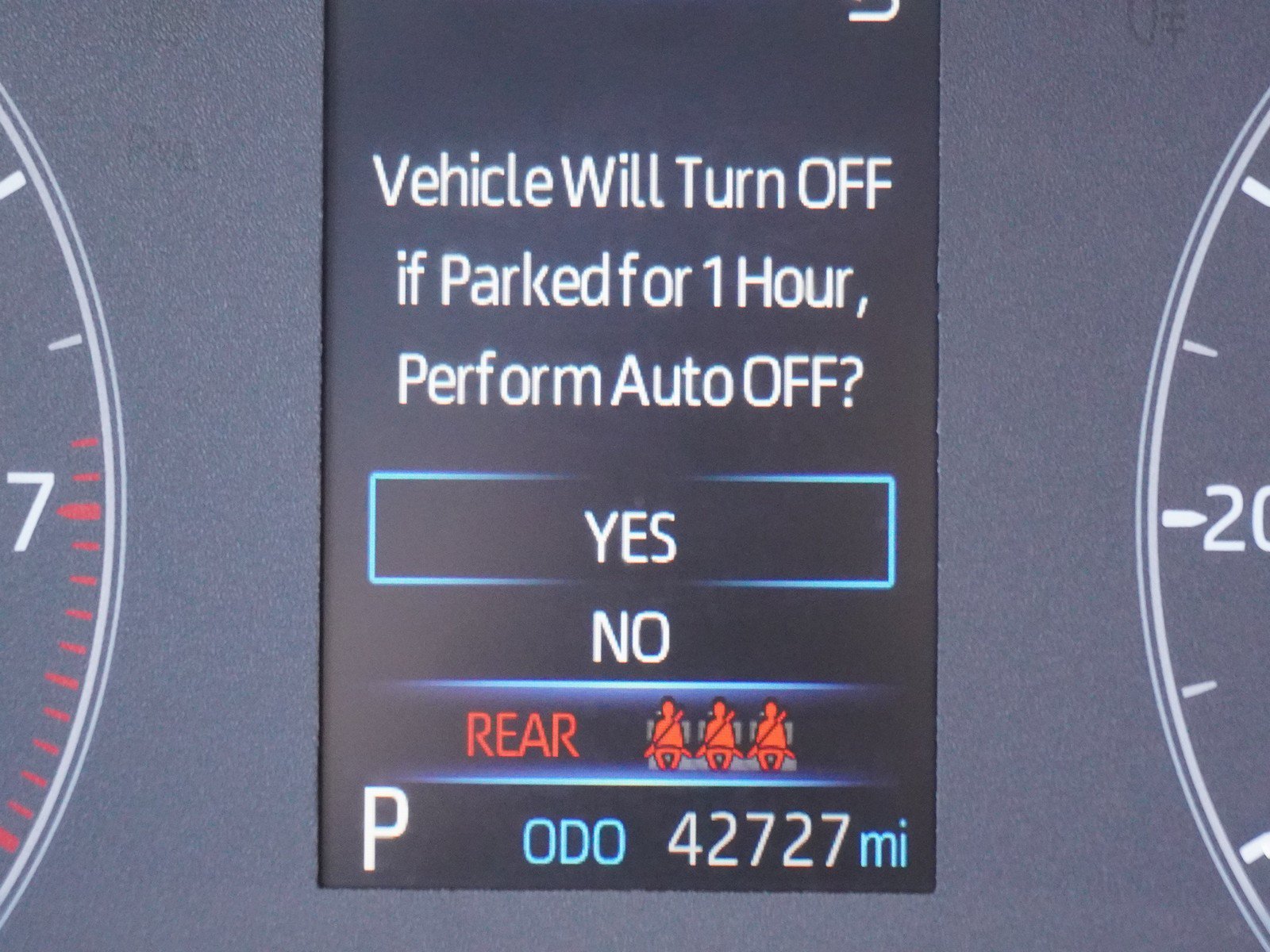 Used 2025 Toyota Corolla Cross LE FWD image 23