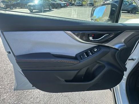 Used 2020 Subaru Crosstrek 2.0i Limited w/ Moonroof Package AWD/4WD image 26
