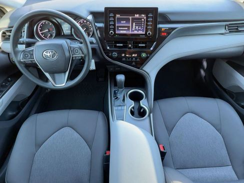 Used 2023 Toyota Camry LE image 4