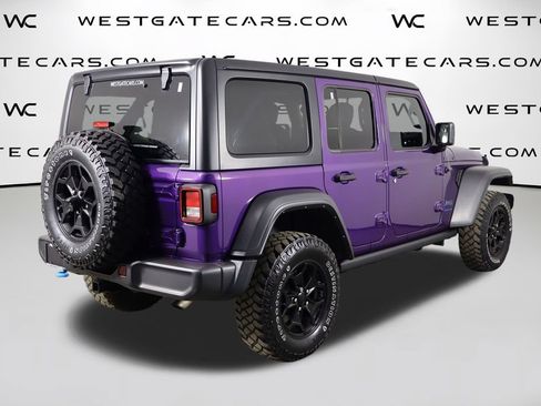 Used 2023 Jeep Wrangler Unlimited w/ Cold Weather Group AWD/4WD image 44