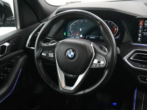 Used 2022 BMW X5 xDrive40i AWD/4WD image 16