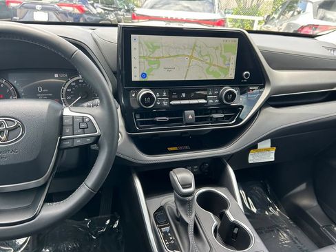 Used 2026 Toyota Highlander XLE AWD/4WD image 20