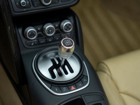 Used 2011 Audi R8 V10 AWD/4WD image 40