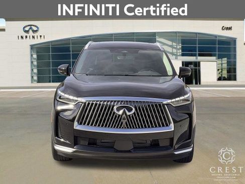 Certified 2026 INFINITI QX60 Luxe w/ Family Package image 10
