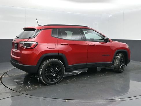 New 2026 Jeep Compass Latitude image 7