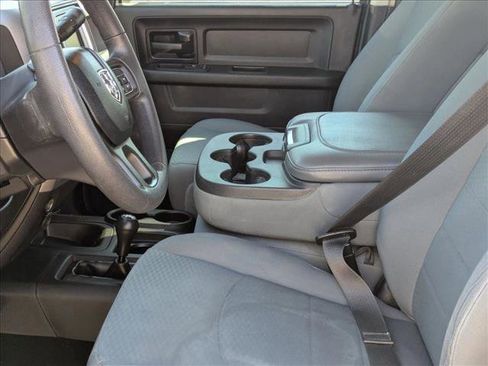 Used 2018 RAM 3500 Tradesman w/ Chrome Appearance Group image 14