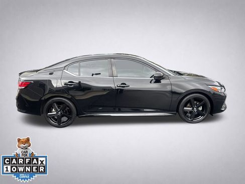 Used 2022 Nissan Sentra SR w/ Midnight Edition FWD image 3