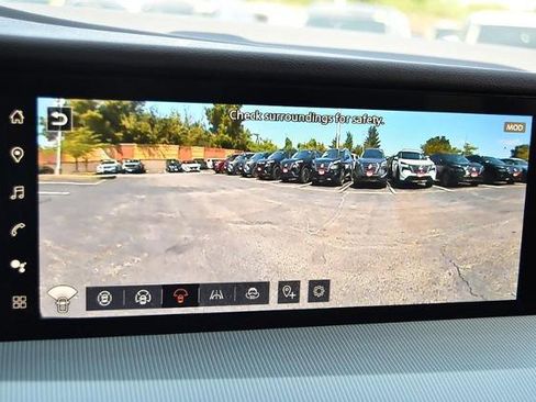 New 2025 Nissan Murano SL image 17