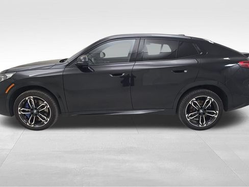 Used 2025 BMW X2 xDrive28i w/ M Sport Package AWD/4WD image 7