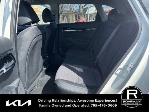 Used 2024 Kia Seltos X-Line image 9