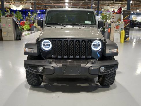Used 2022 Jeep Wrangler Unlimited Sport AWD/4WD image 3