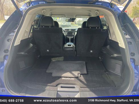 Used 2019 Nissan Rogue SL AWD/4WD image 11