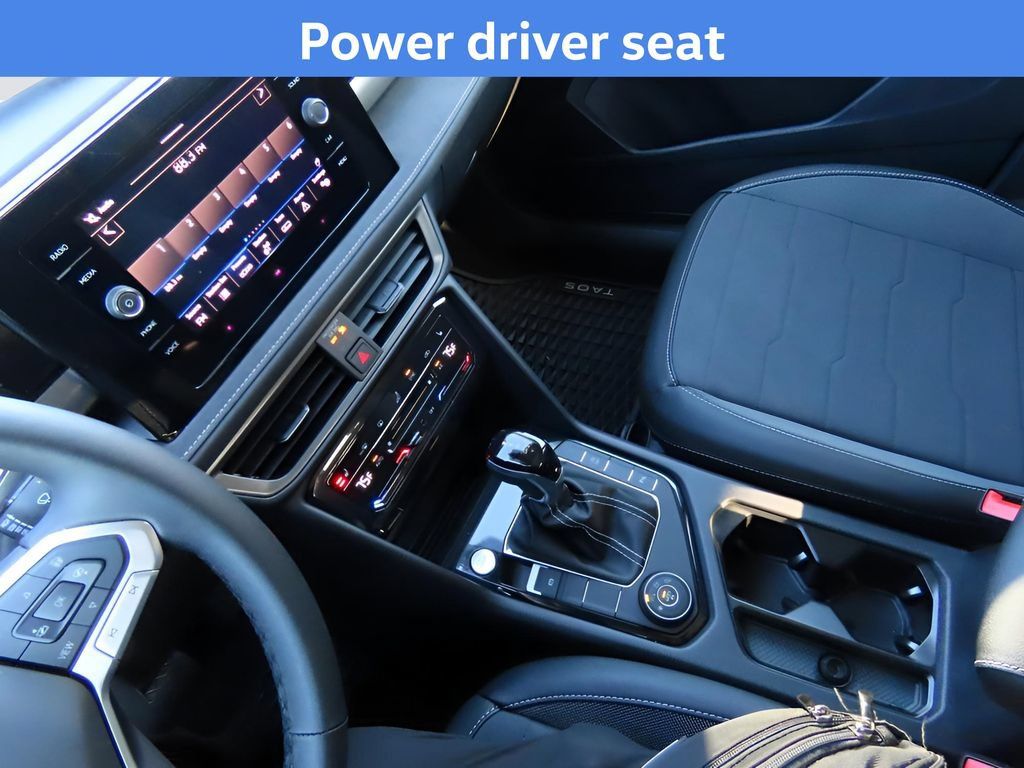 New 2025 Volkswagen Taos SE AWD/4WD image 6