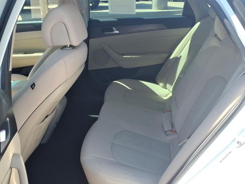Used 2017 Hyundai Sonata Sport FWD image 17