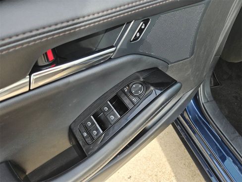 Used 2025 MAZDA MAZDA3 s image 14