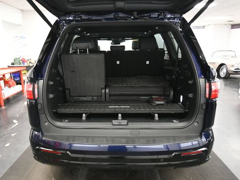 Certified 2025 Toyota Sequoia Limited w/ Tow Technology Package AWD/4WD image 25