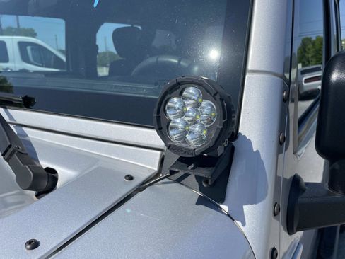 Used 2012 Jeep Wrangler Unlimited Sport AWD/4WD image 14