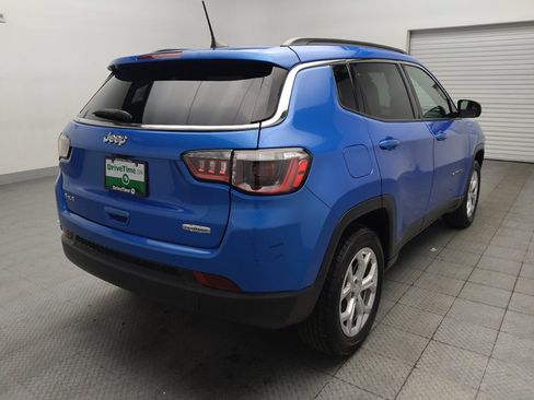 Used 2024 Jeep Compass Latitude AWD/4WD image 9